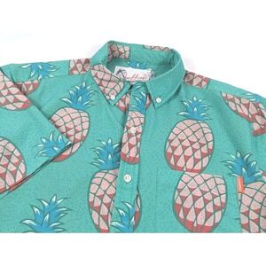 Chubbies Mens Medium Pineapple Performance Short Sleeve Popover Shirt Teal Green